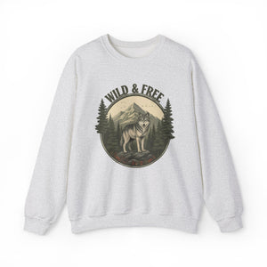 Retro Wild & Free Wolf Crewneck Sweatshirt - 6 Colors