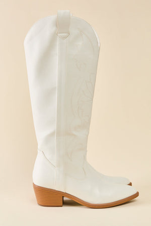 Shania White Cowboy Boots - STB Boutique