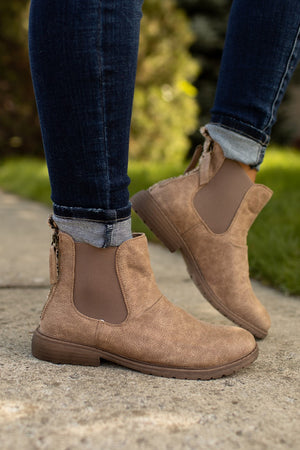 Very G Taupe Vienna Ankle Boot (6-11)