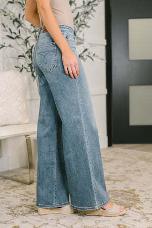 Judy Blue Adrian Mid Rise Retro Wide Leg (0-24)