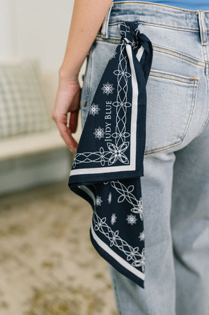 Judy Blue Alex Mid Rise Boyfriend Jean with Bandana Loop (0-24)