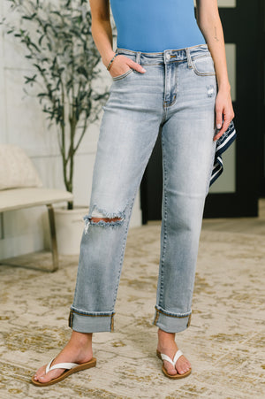 Judy Blue Alex Mid Rise Boyfriend Jean with Bandana Loop (0-24)