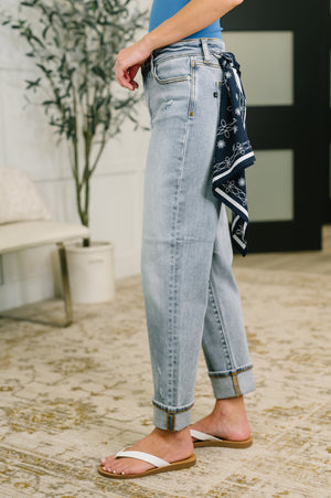Judy Blue Alex Mid Rise Boyfriend Jean with Bandana Loop (0-24)