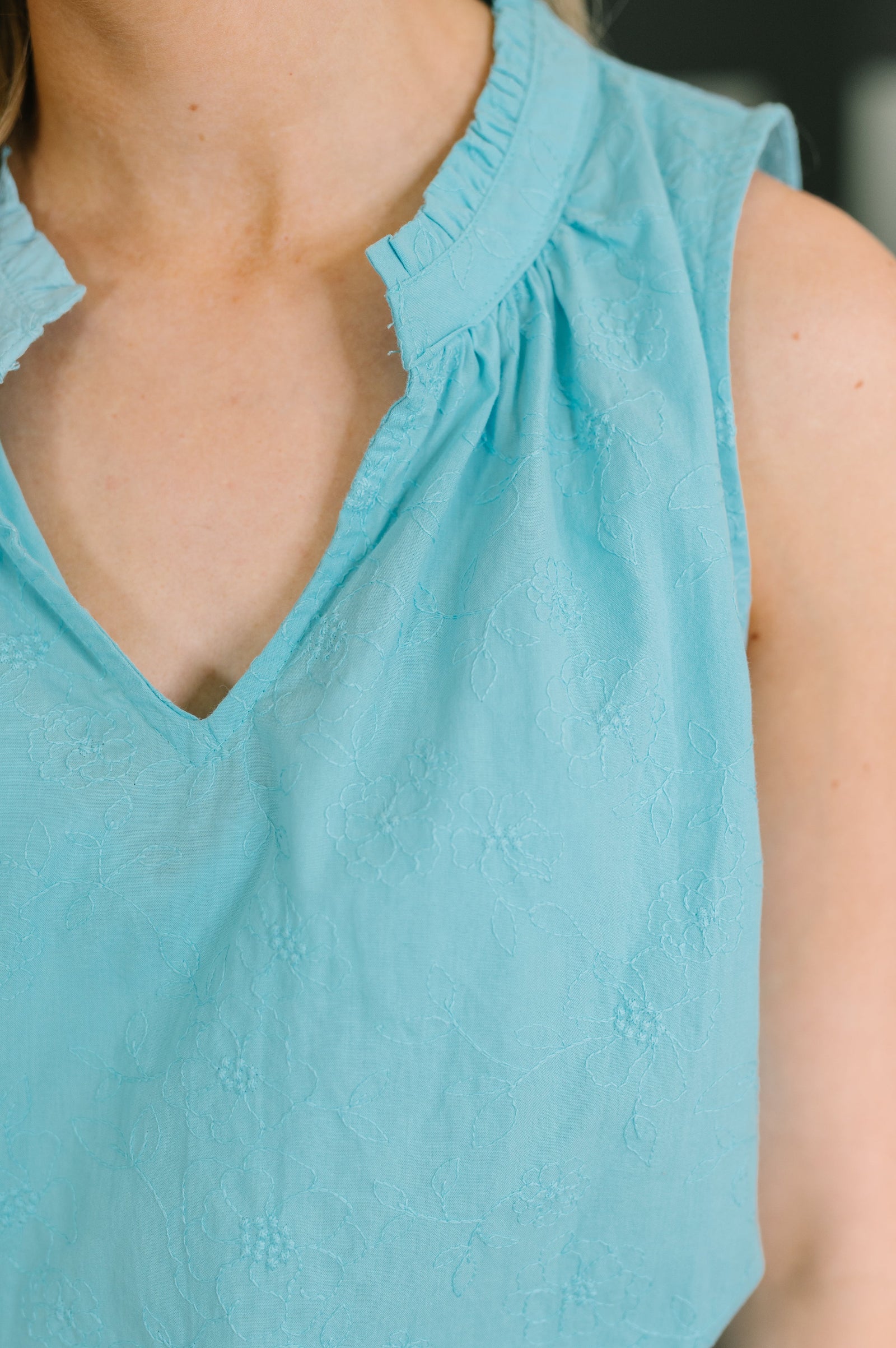 Camellia Split Neck Embroidered Tank in Aqua (SM-3X)