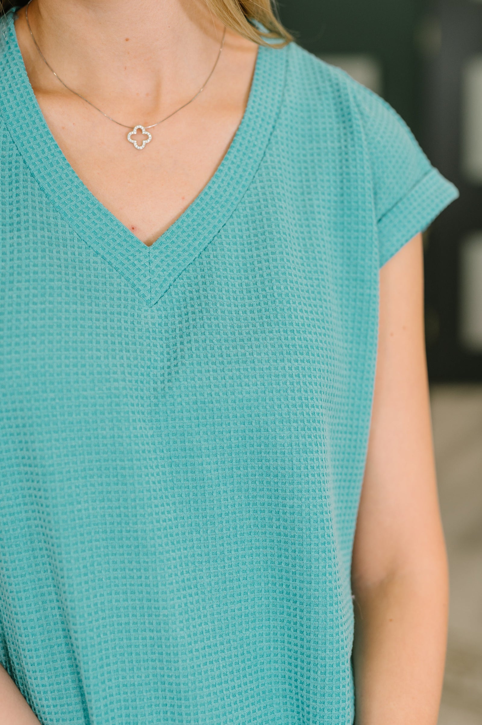 Classic Timeless V-Neck Tee in Teal (SM-3X)