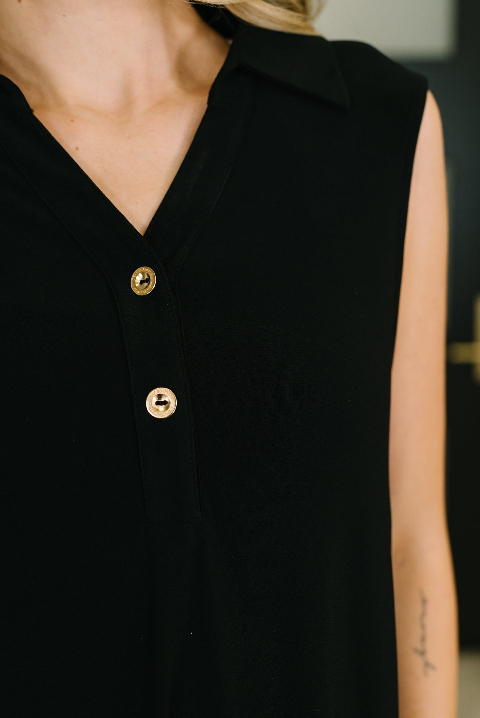 Coral Sands Collared Tank Dress in Black (SM-3X)