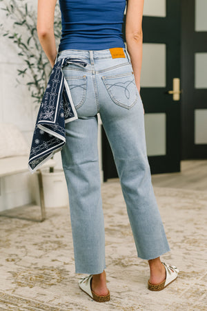 Judy Blue Dawn Mid Rise Ankle Straight w Bandana Loop (0-24)