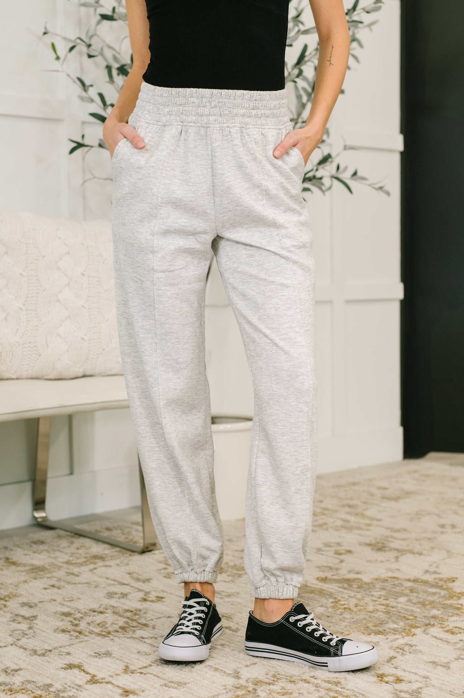 Every Second, Every Hour Jogger Bottoms in Heather Grey (SM-3X)