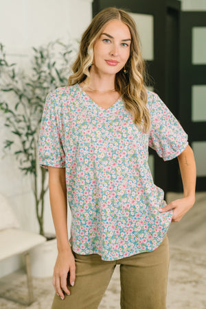 Everything in My Power Floral Puff Sleeve Blouse (SM-3X)