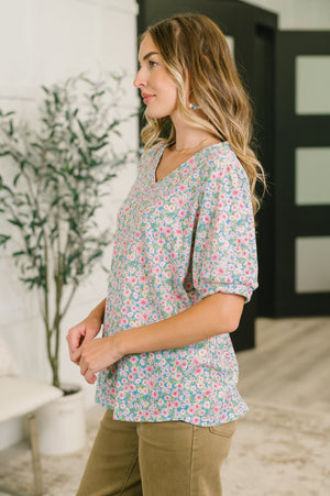 Everything in My Power Floral Puff Sleeve Blouse (SM-3X)
