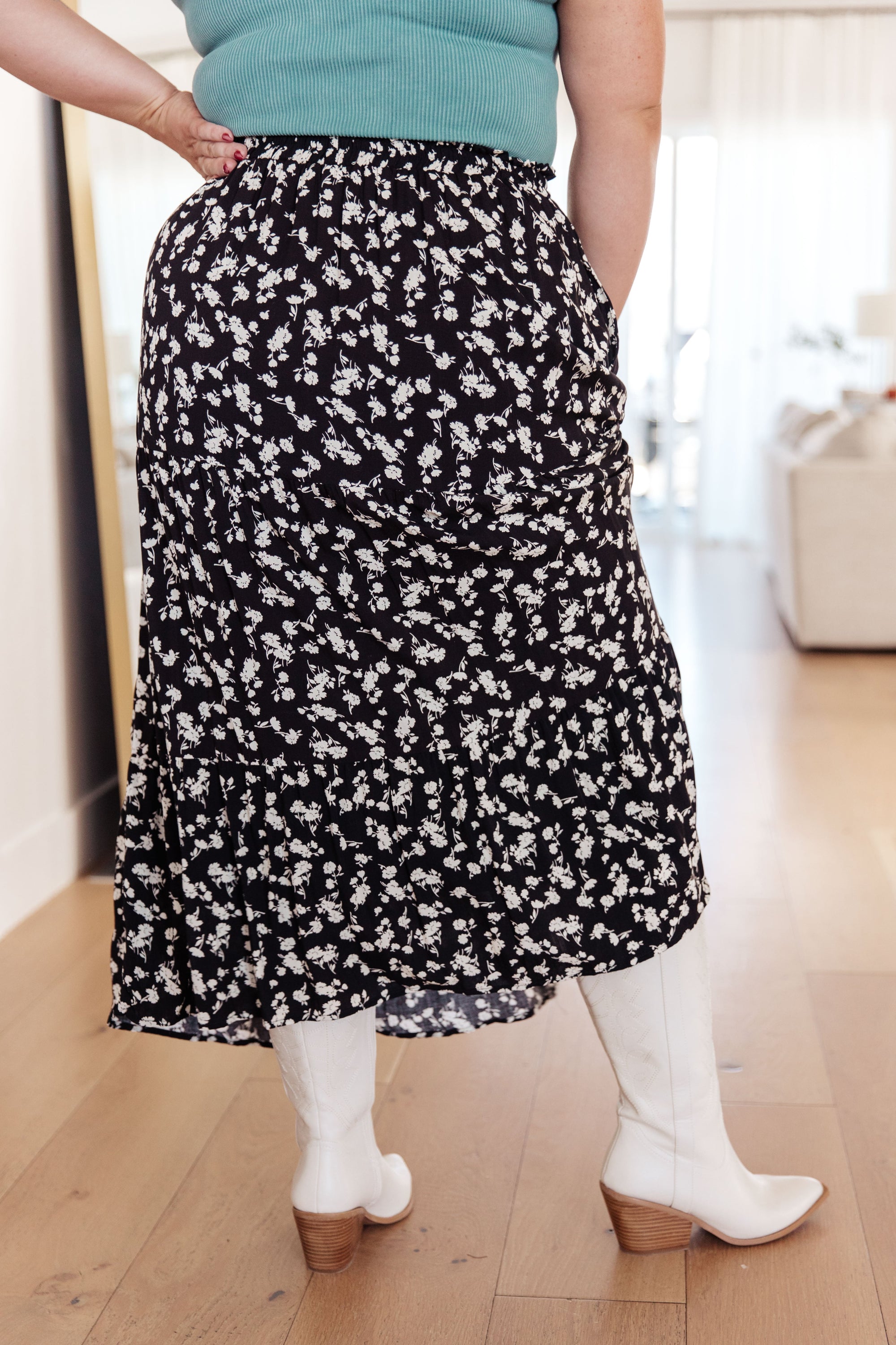 Fielding Flowers Floral Skirt (SM-3X)