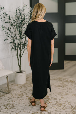 Fix You Right Up Short Sleeve Midi Dress in Black (SM-3X) - STB Boutique