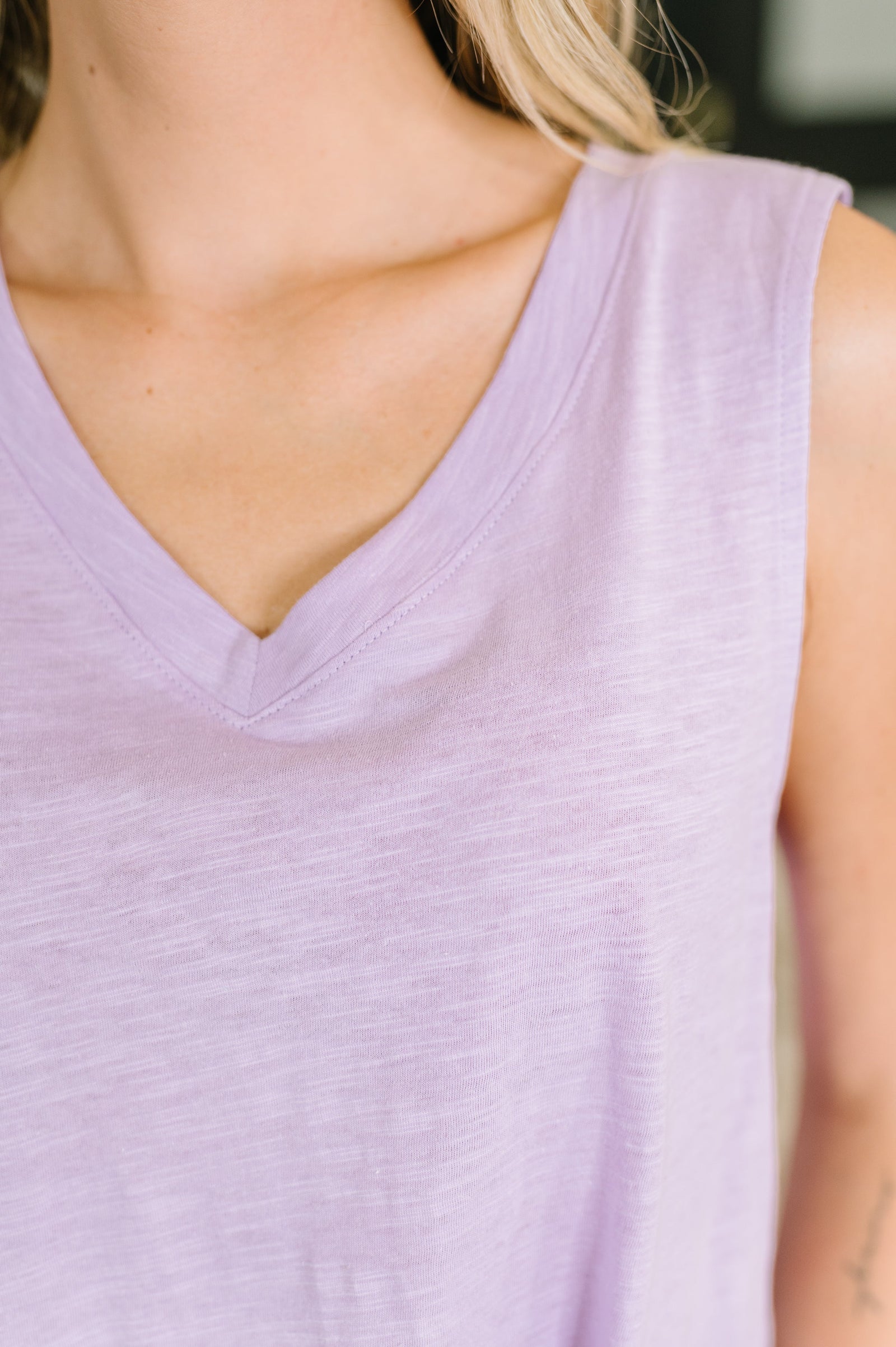 Getting Good V-Neck Tank in Lilac (SM-3X)