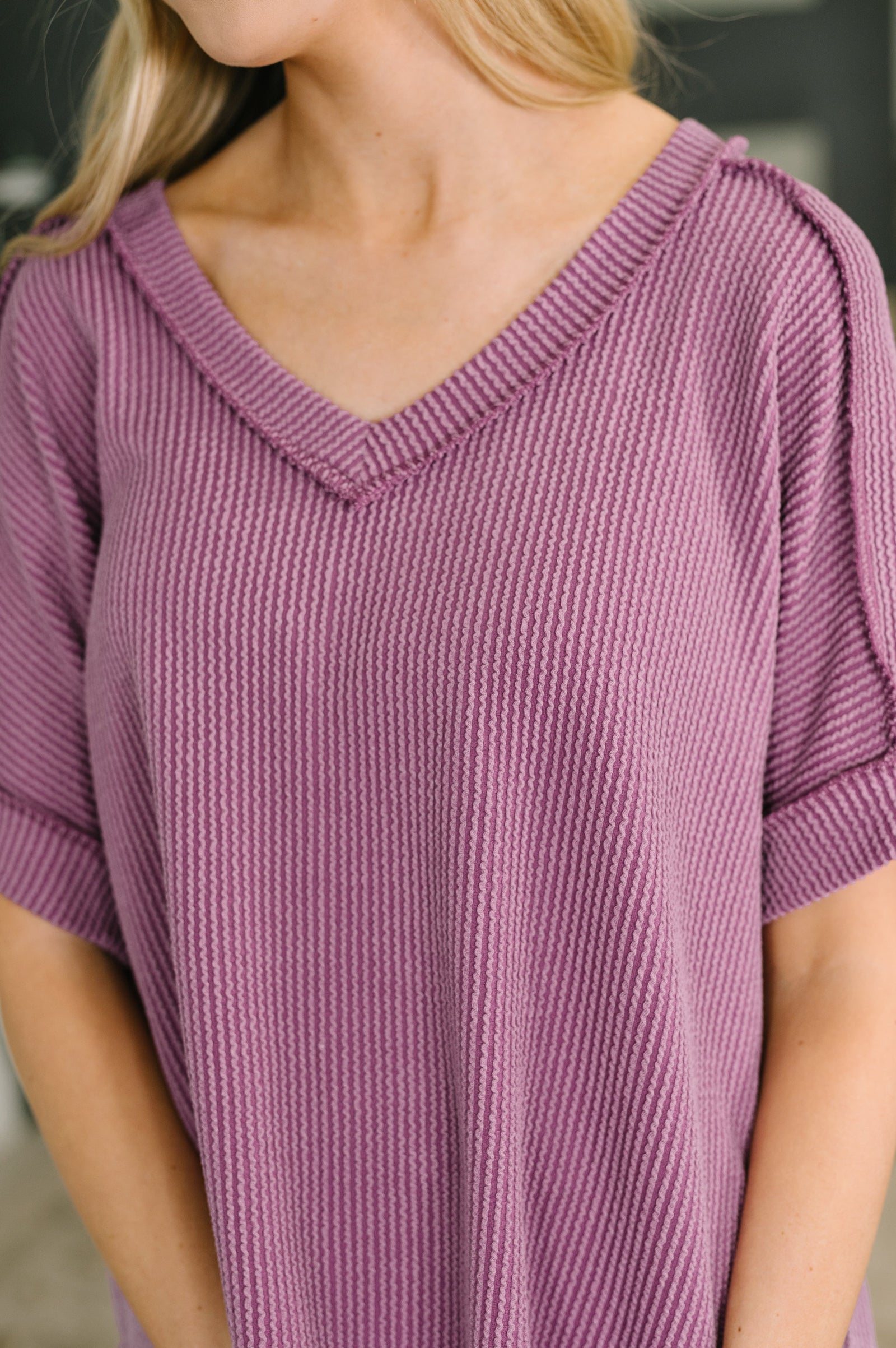 Growing Restless V-Neck Tee in Light Plum (SM-3X)