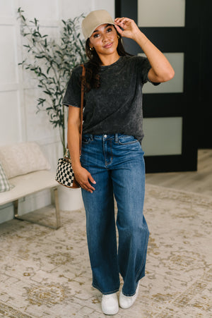 Had to Be There Mineral Wash Tee in Ash Black (SM-3X)