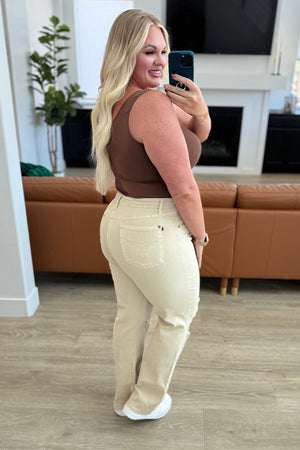 Judy Blue Selena High Rise Distressed 90's Straight Jeans in Bone (0-24