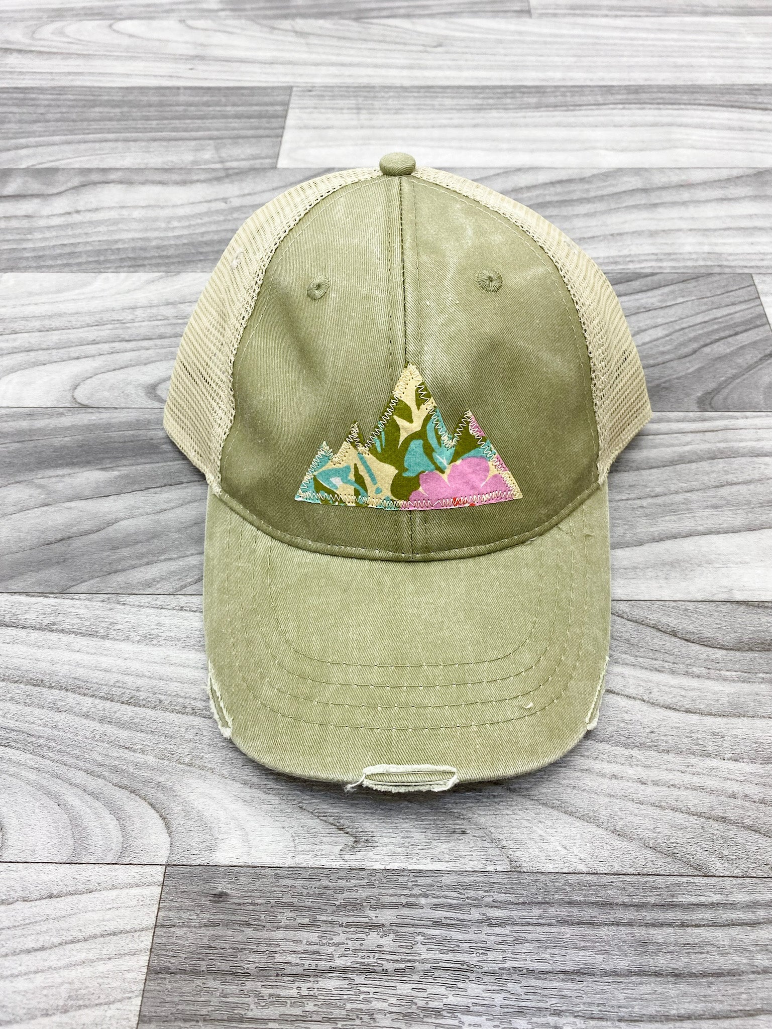 Mountain Floral Patch Trucker Hat-Khaki
