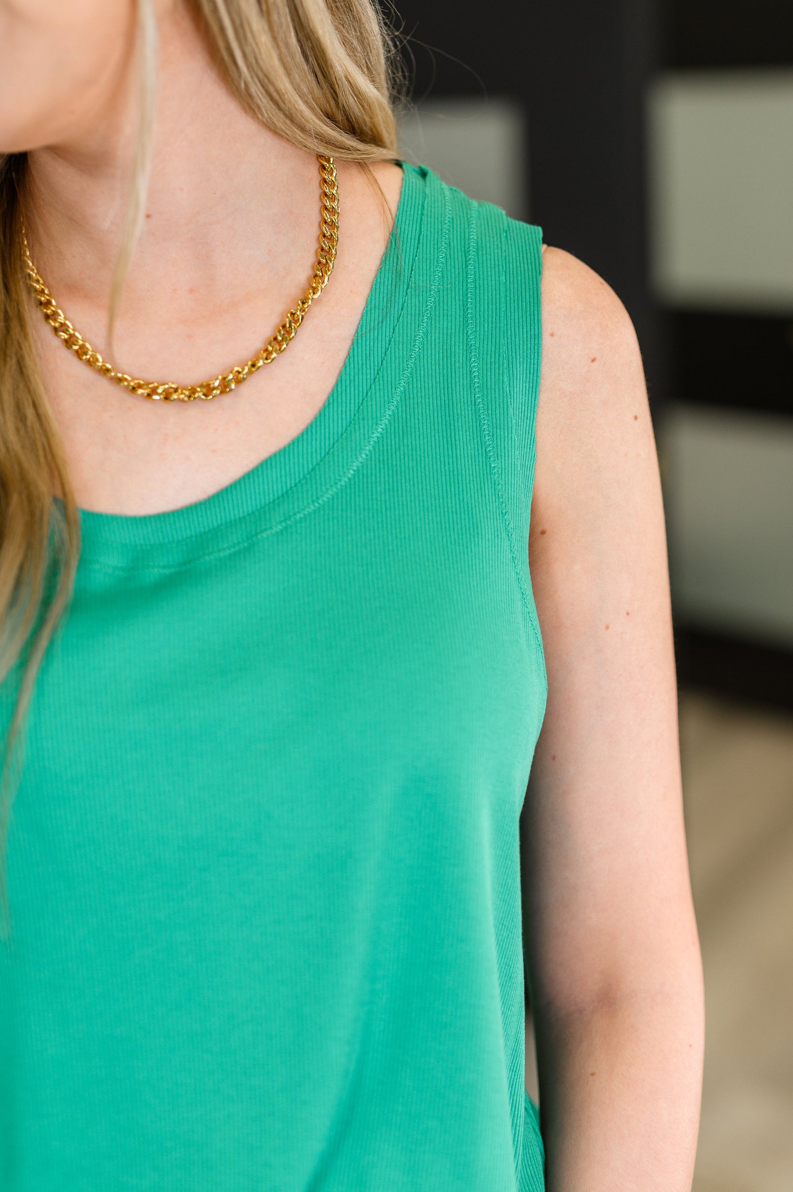 Mellow Muse Relaxed Knit Tank in Emerald (SM-3X)