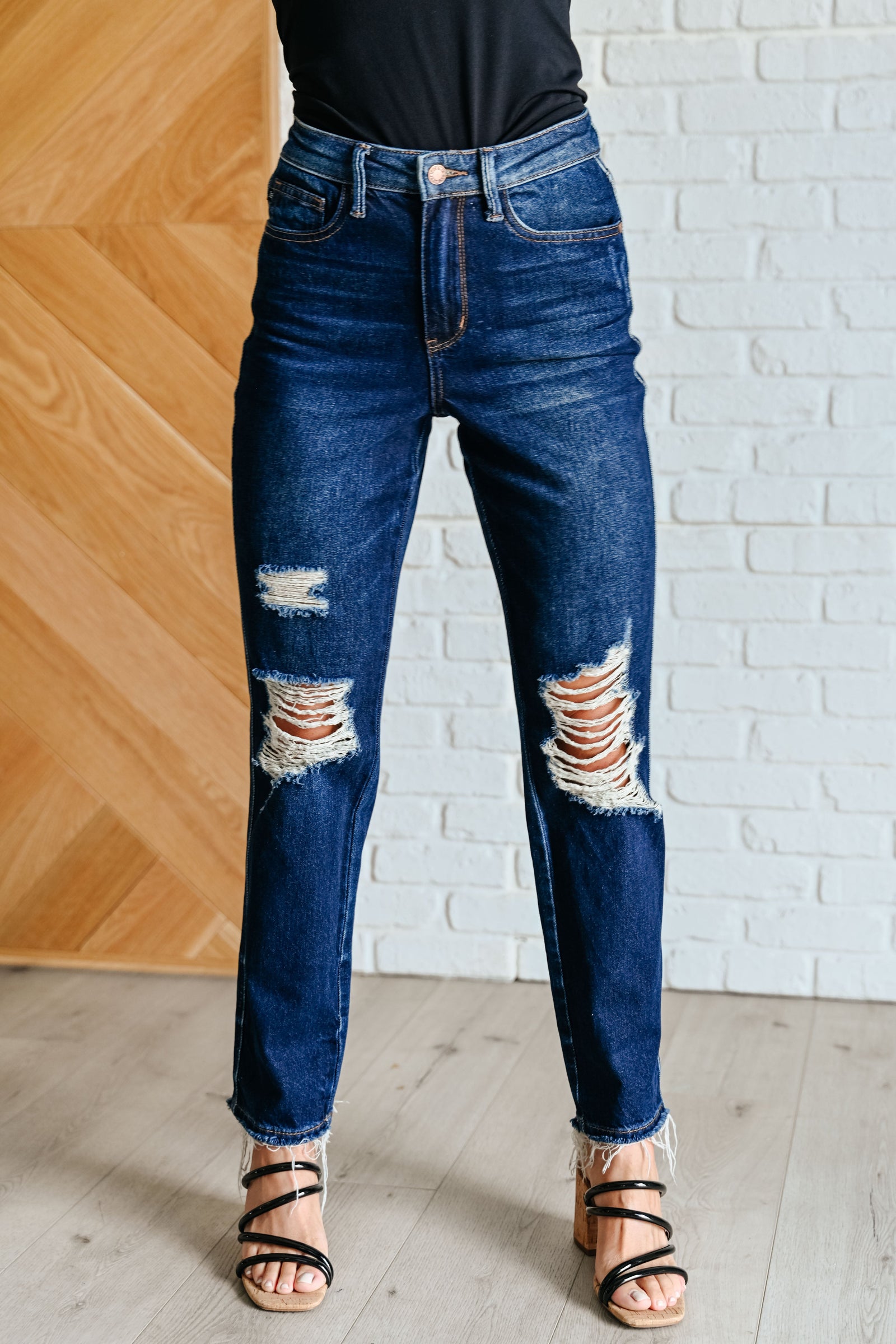 Montana High Rise Rigid Magic Distressed Straight Jeans - STB Boutique