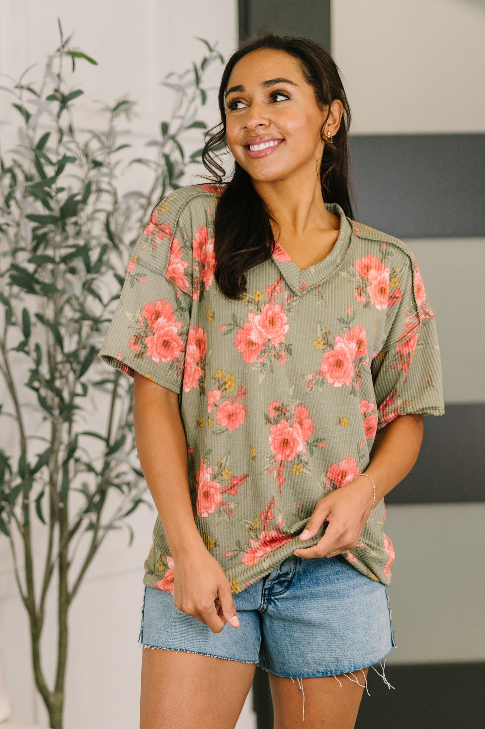 More Than Butterflies Floral V-Neck Top (SM-3X) - STB Boutique