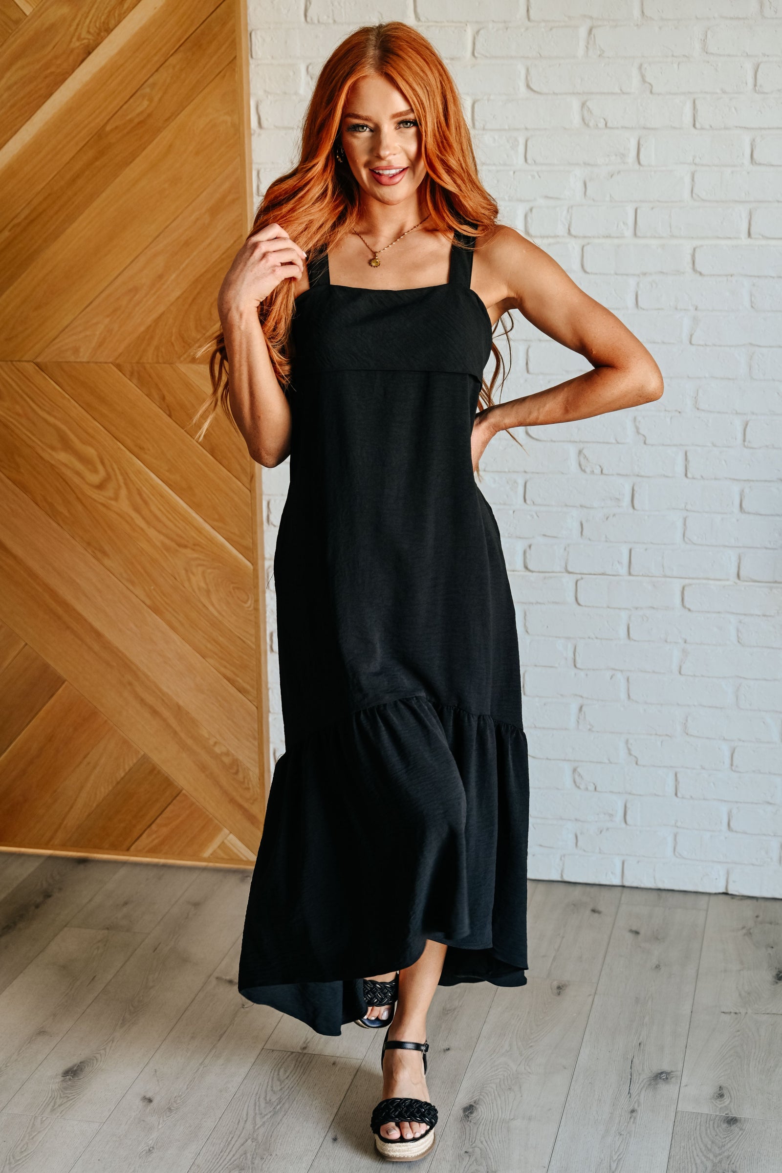 Nightlife Tie Back Maxi Dress (SM-3X)