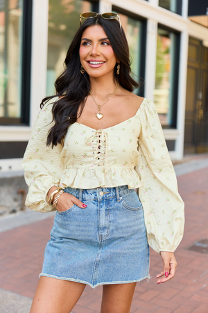 Sarah Frayed Hem Medium Wash Denim Mini Skirt - STB Boutique