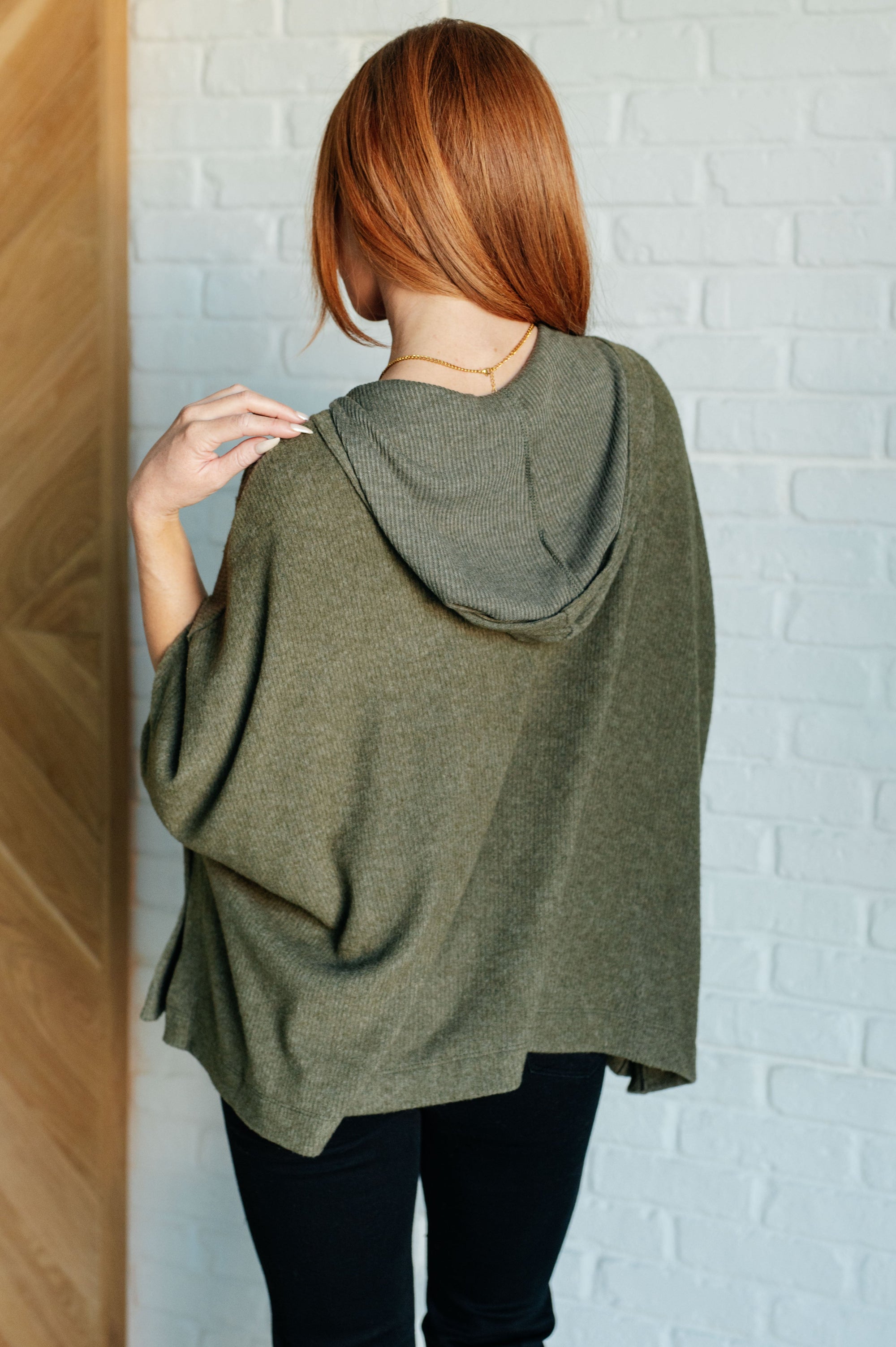 Perfectly Poised Hooded Poncho in Olive (SM-3X)