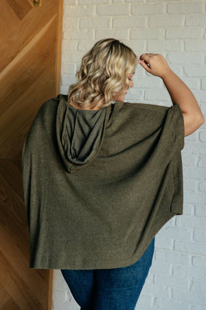 Perfectly Poised Hooded Poncho in Olive (SM-3X)