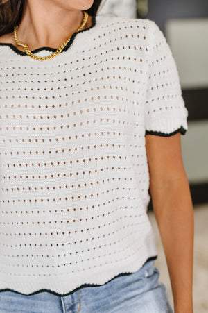 Pinkies Up Knit Top in White (SM-3X)