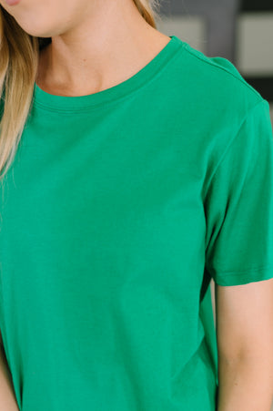Rest Assured Basic Relaxed Tee in Kelly Green (SM-3X)