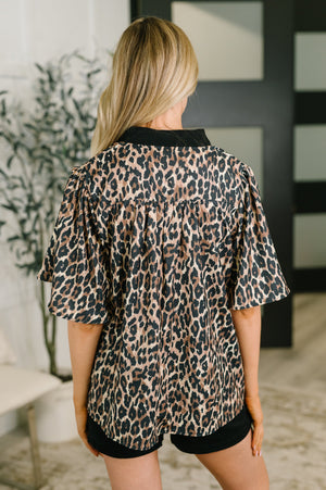 Sassy Season Split Neck Leopard Print Blouse (SM-3X)