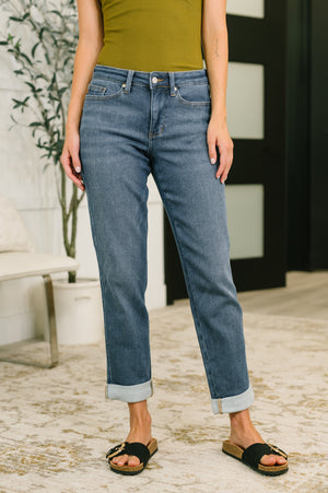 Judy Blue Shane Mid Rise Billie Boyfriend Jean in Dark Cozy Indigo (0-24)