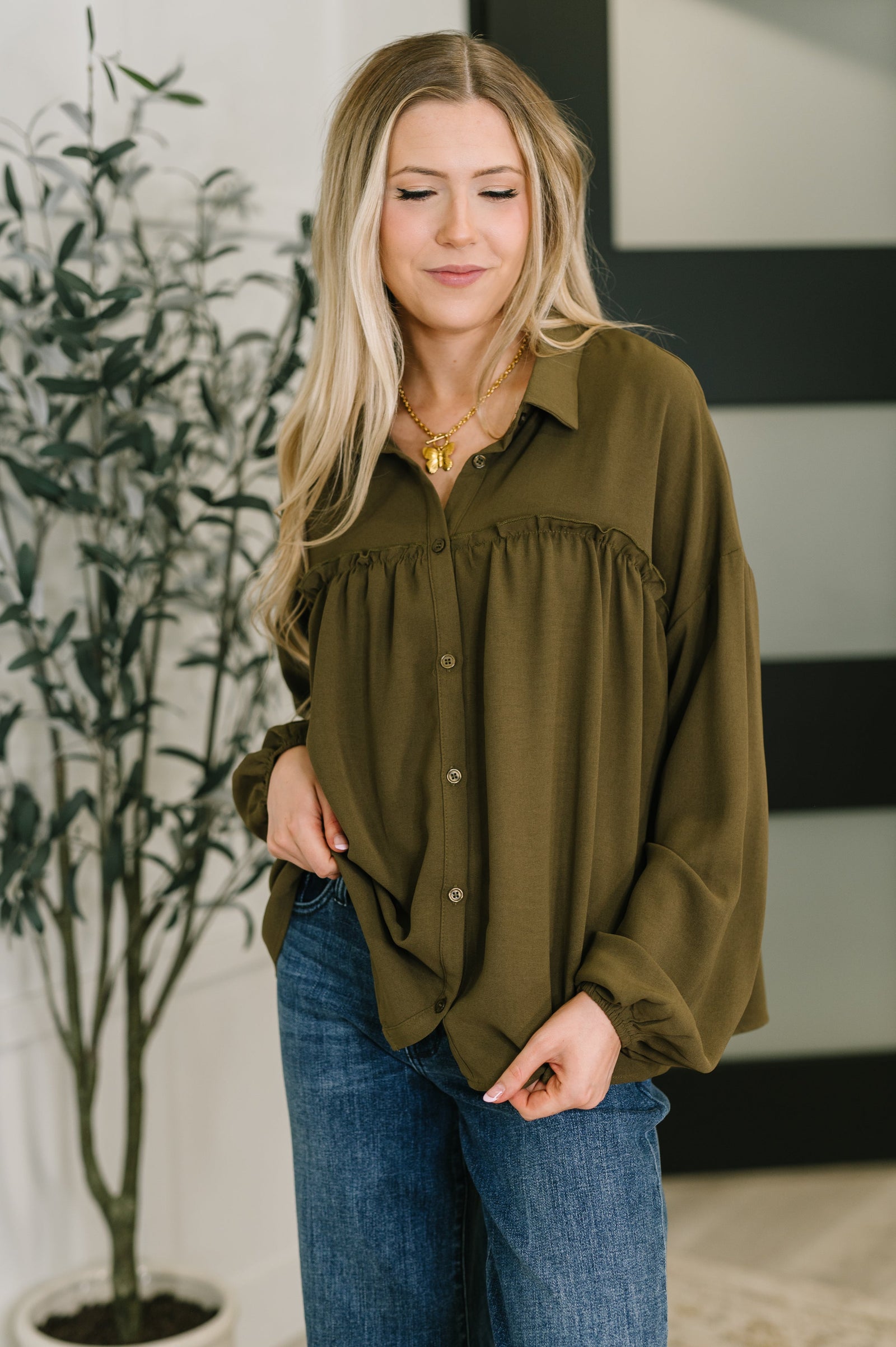 She's Got A Way Button Down Blouse (SM-3X) - STB Boutique