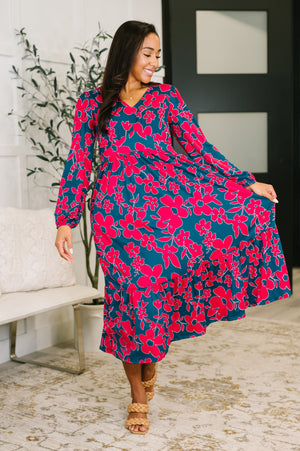 She's Just the Girl for Me V-Neck Dress (SM-3X)