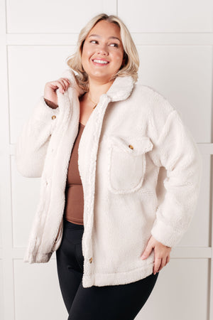 Shrouded in Sherpa Coat in White (SM-3X)