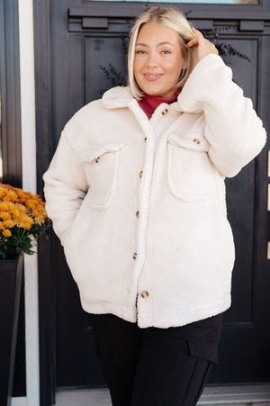 Shrouded in Sherpa Coat in White (SM-3X)