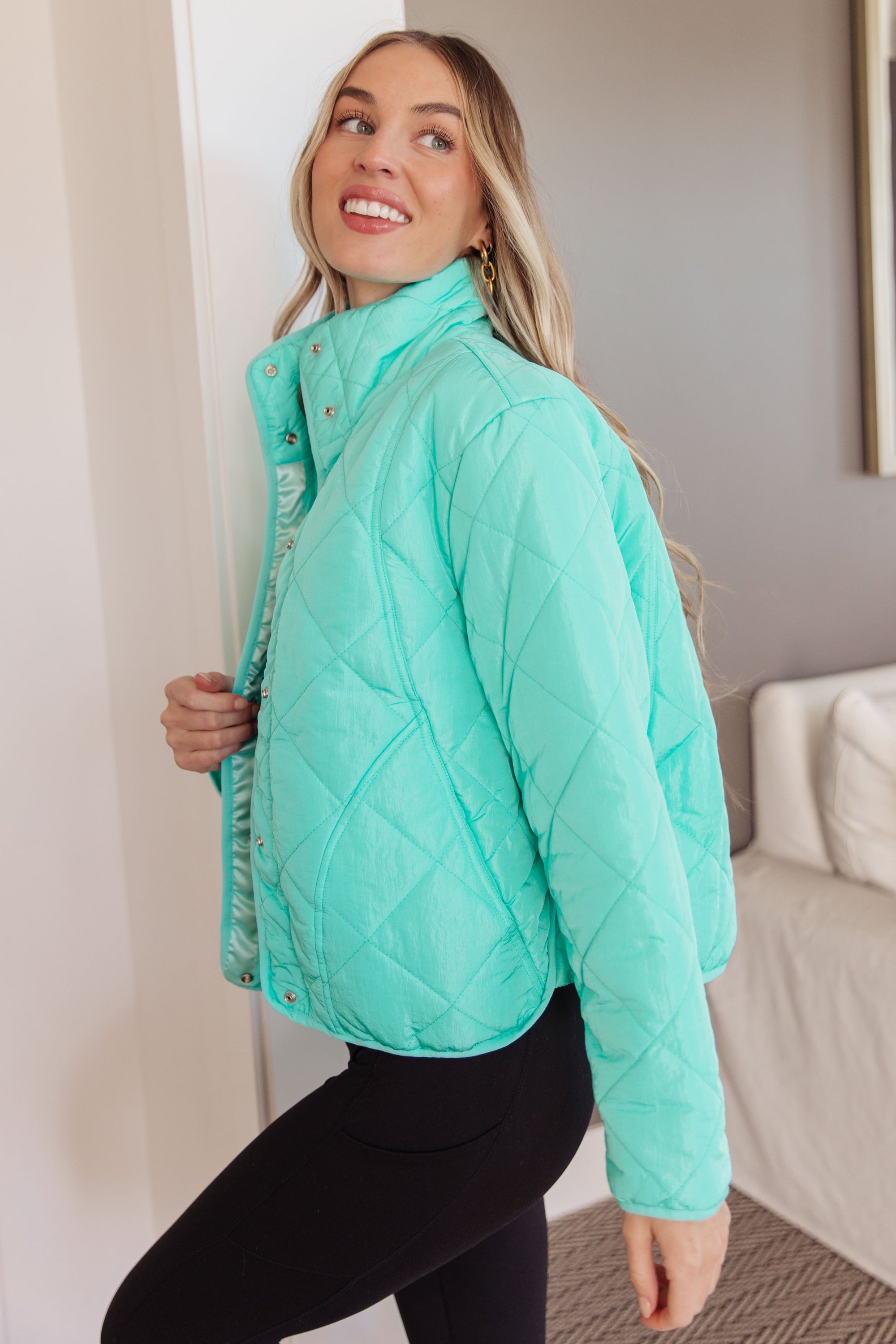 Slightly Distracted Puffer Jacket (SM-3X)