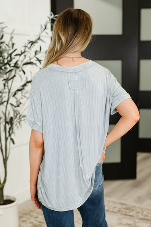 Sunday's Bestie Mineral Wash Top in Light Grey (SM-3X) - STB Boutique