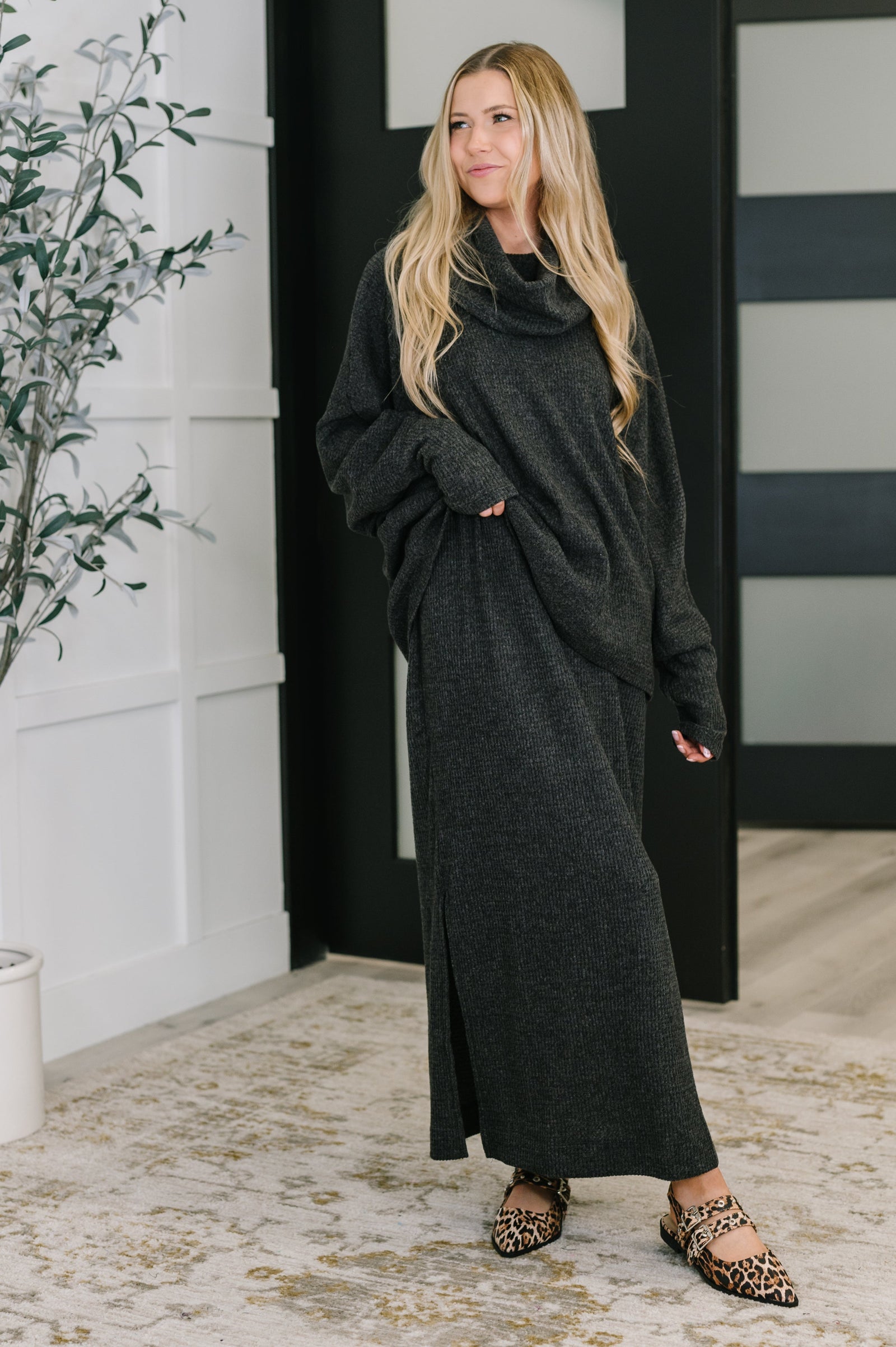 The Wander Lust Set in Black (SM-3X) - STB Boutique