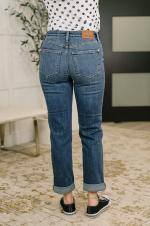 Judy Blue Zoey Mid Rise Billie Boyfriend Jean in Everyday Indigo