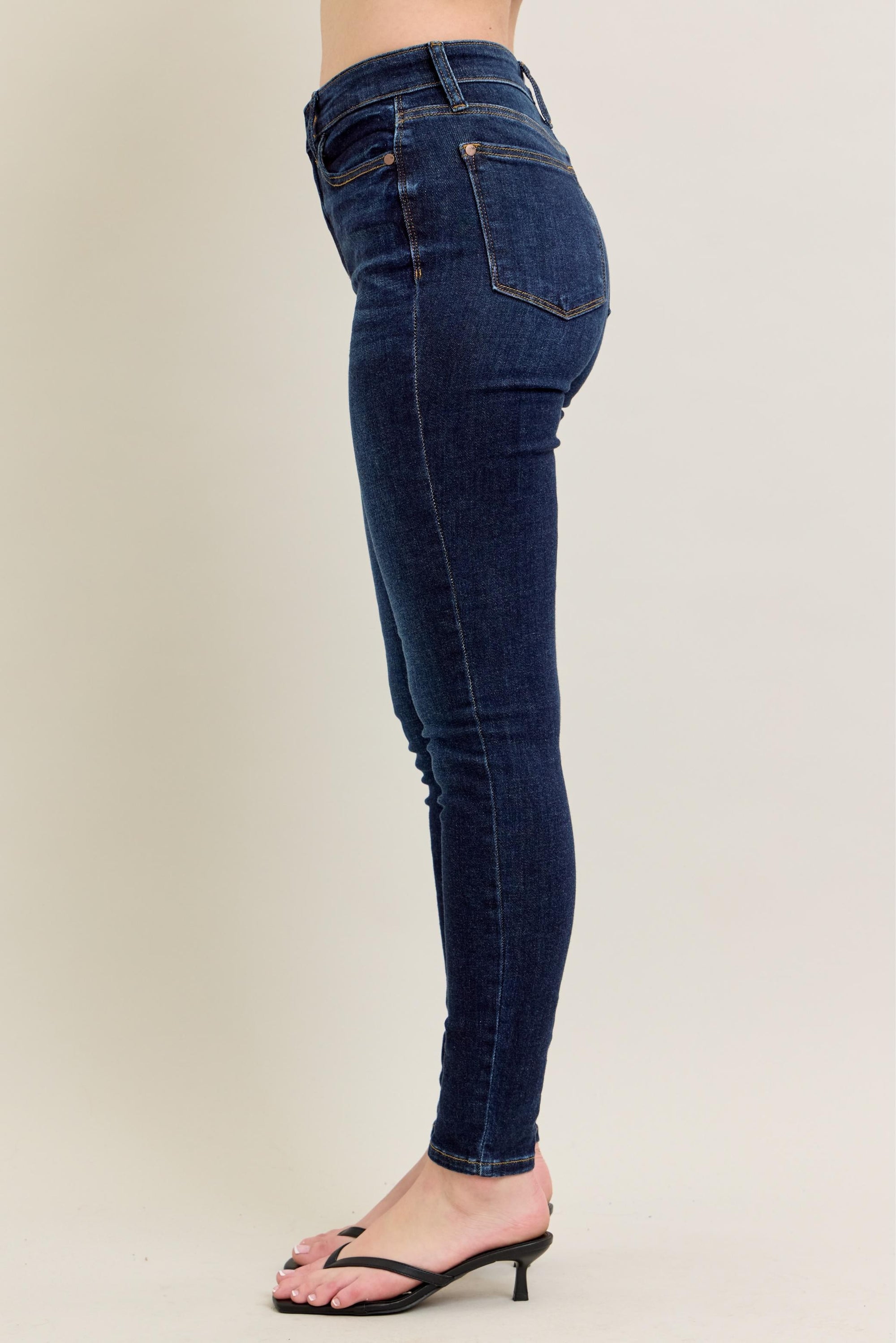 Judy Blue High Rise Every Day Babe Skinny Jeans (0-15)