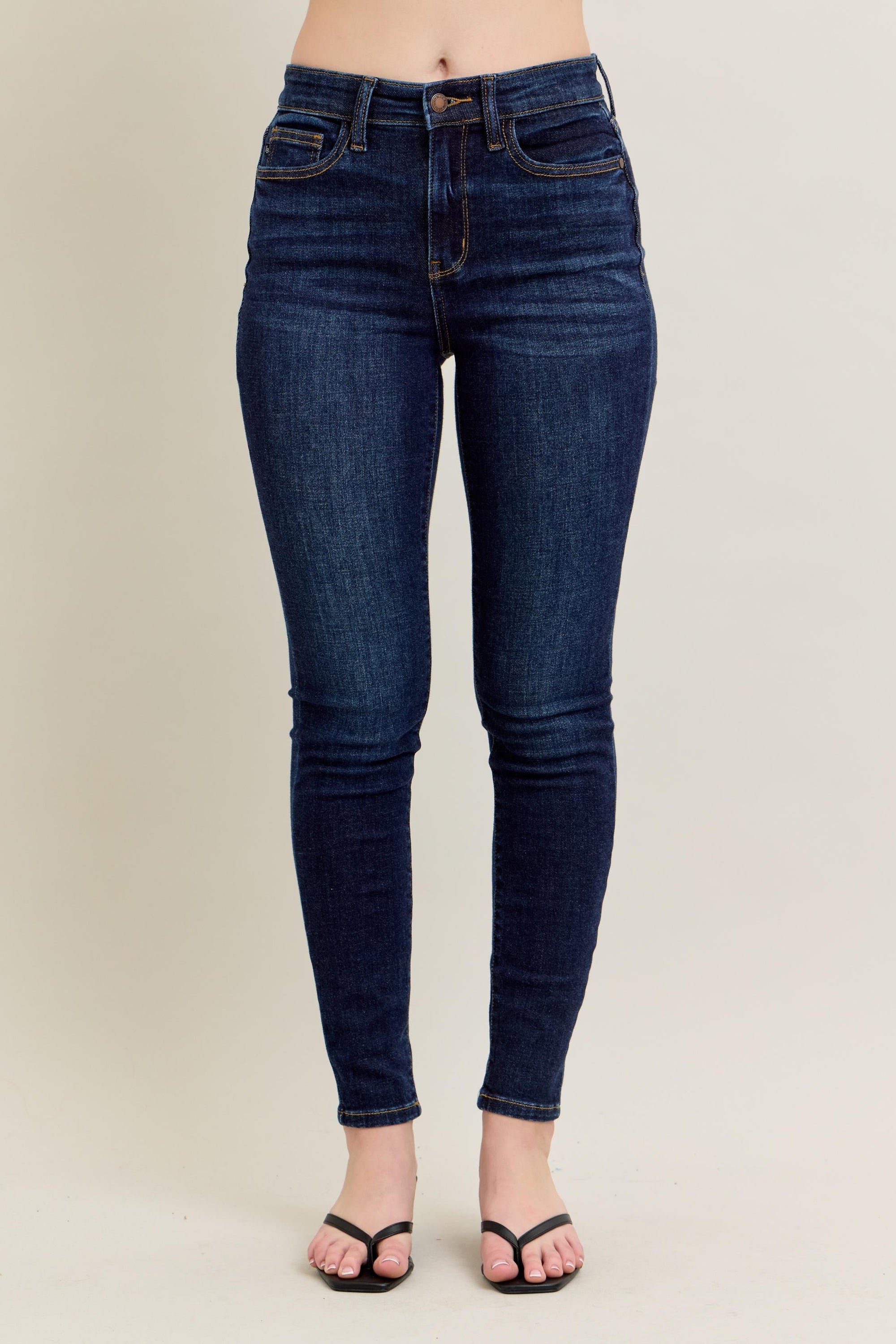 Judy Blue High Rise Every Day Babe Skinny Jeans (0-15)