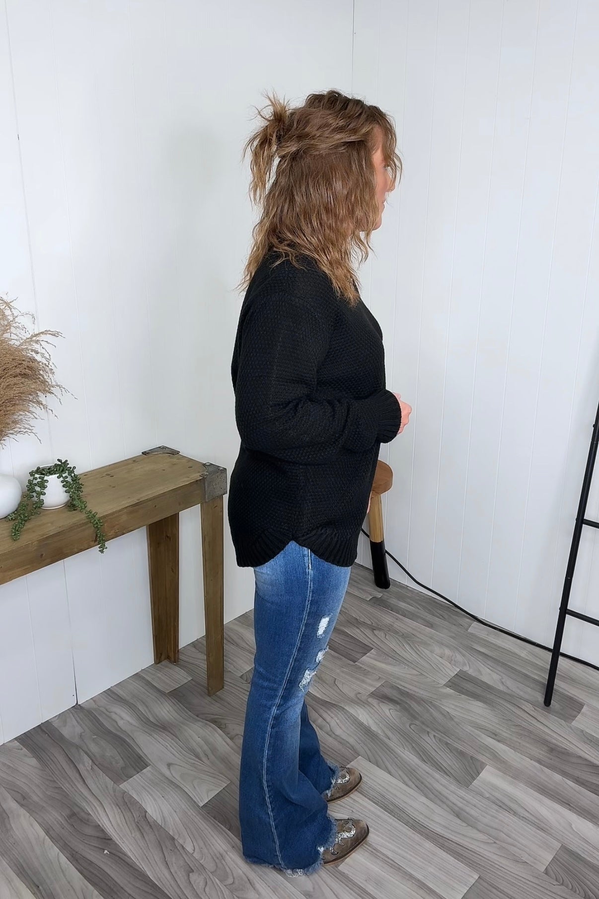 Black Round Hem Basic Knit Sweater (SM-3X) - STB Boutique