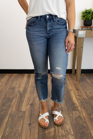 Judy Blue Destroyed Cropped Straight Leg Jeans  (0-15)
